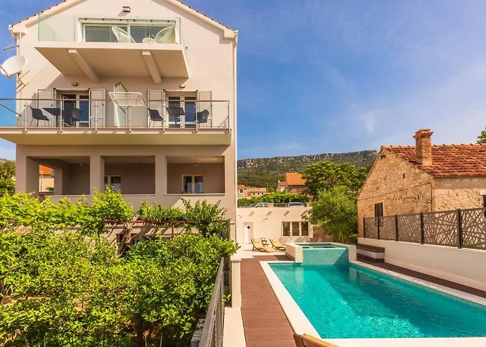 Bol Summer Residence
