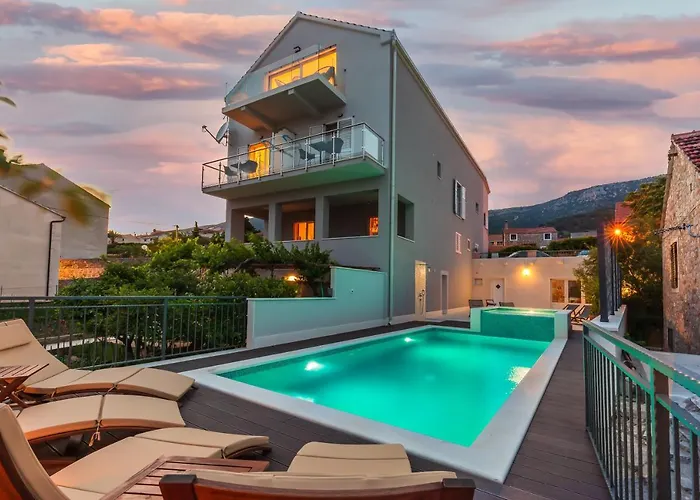 Bol Summer Residence
