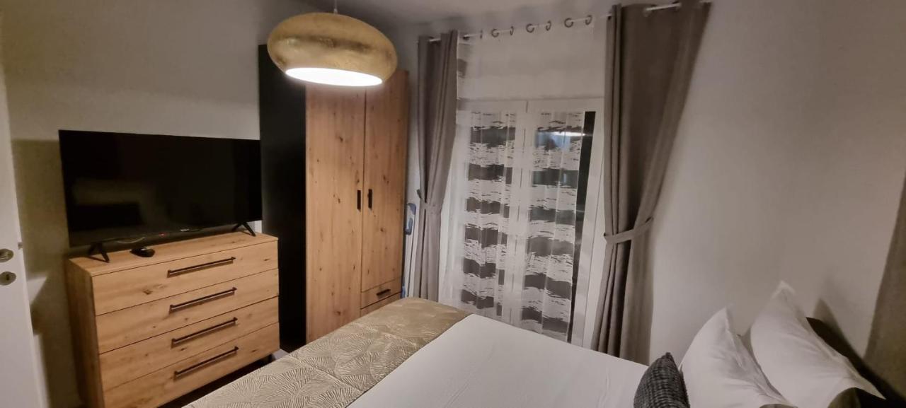 Summer Apartment